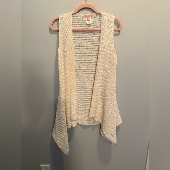 Lilly Pulitzer Sweaters - Lilly Pulitzer Cream Open Front Vest Cardigan Large